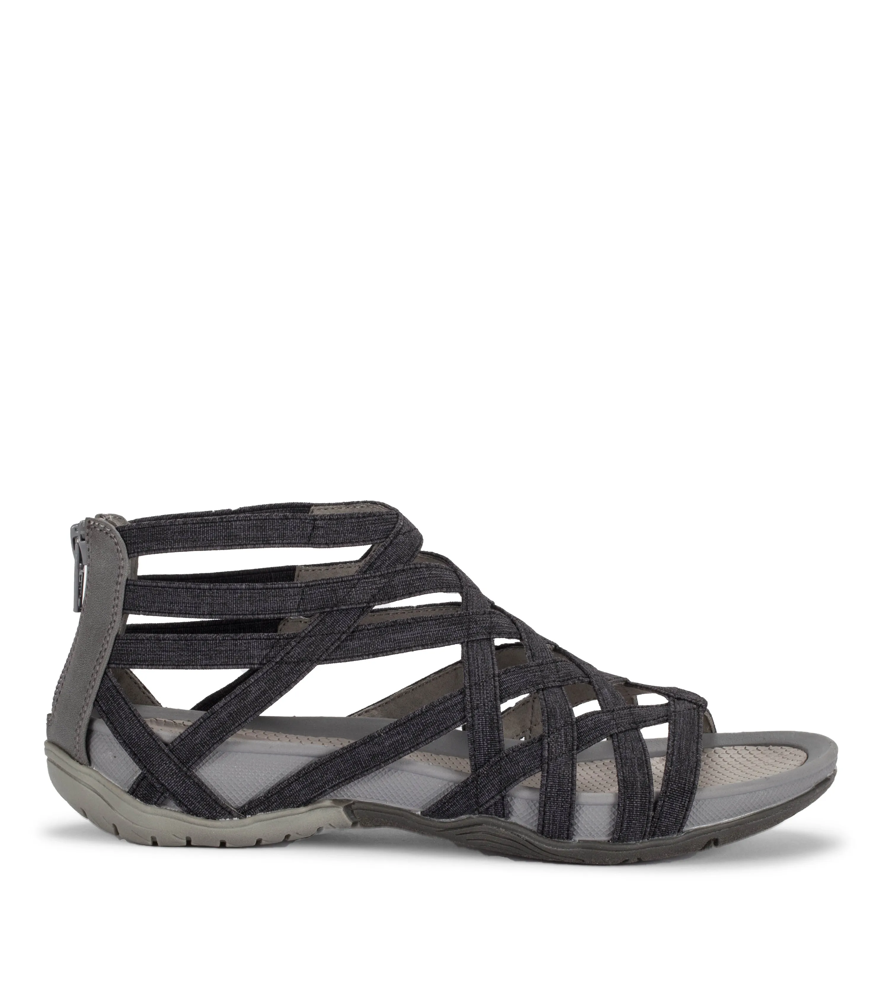 Samina Sandal