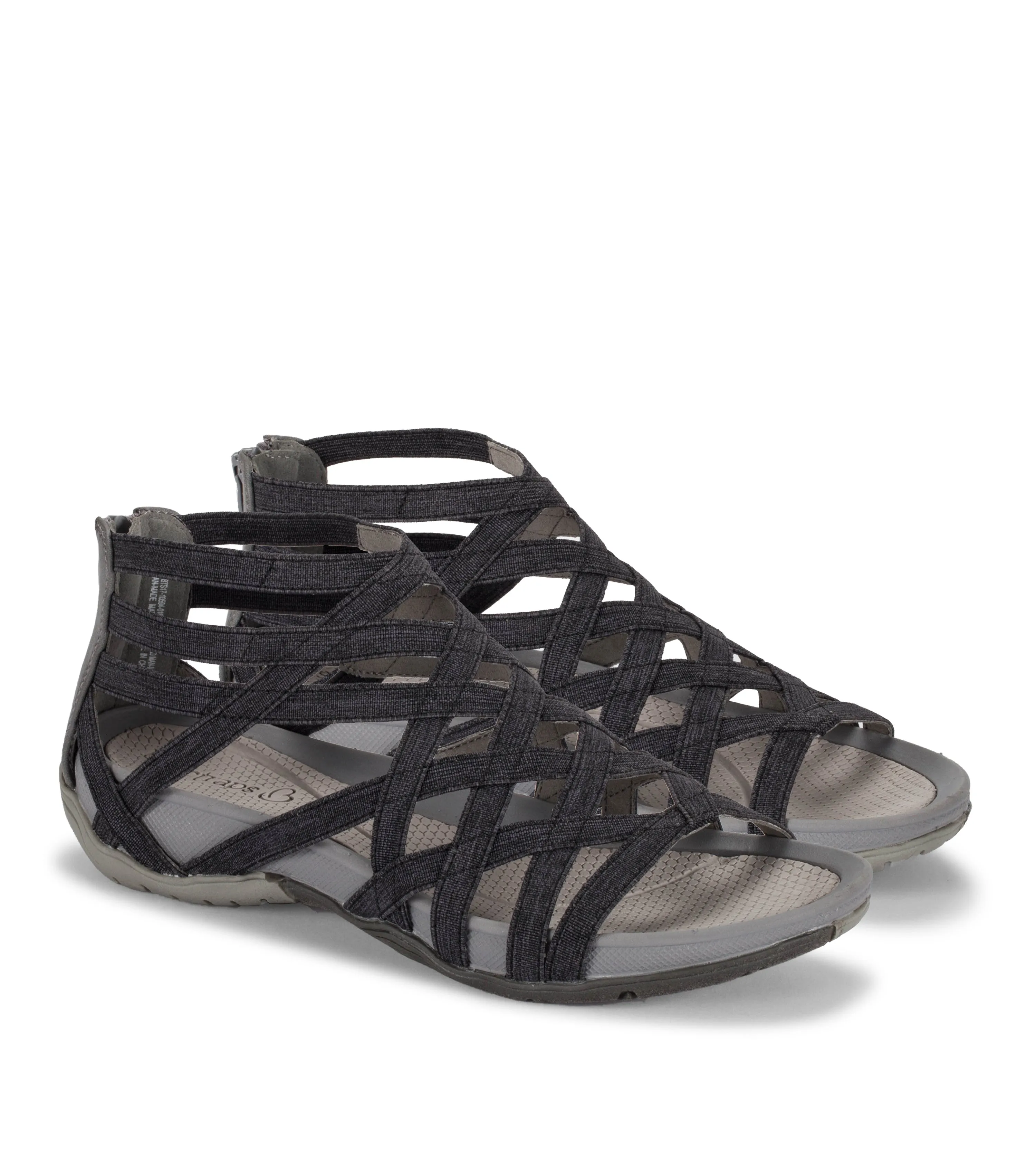 Samina Sandal