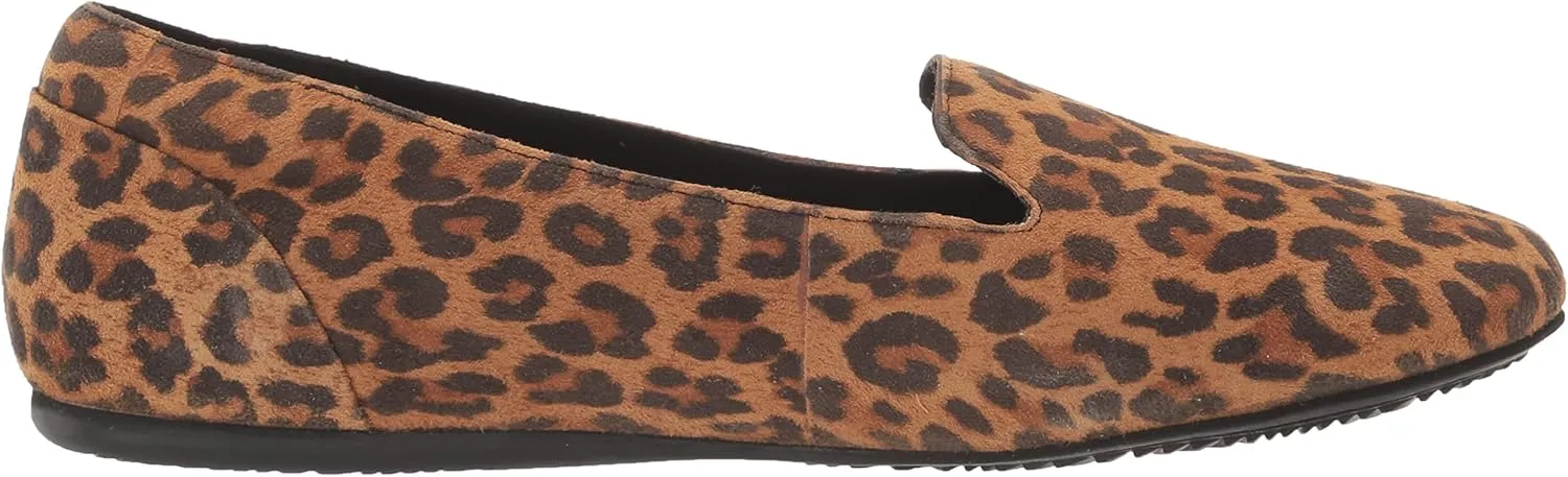 SoftWalk Women's Shelby Loafer Flat