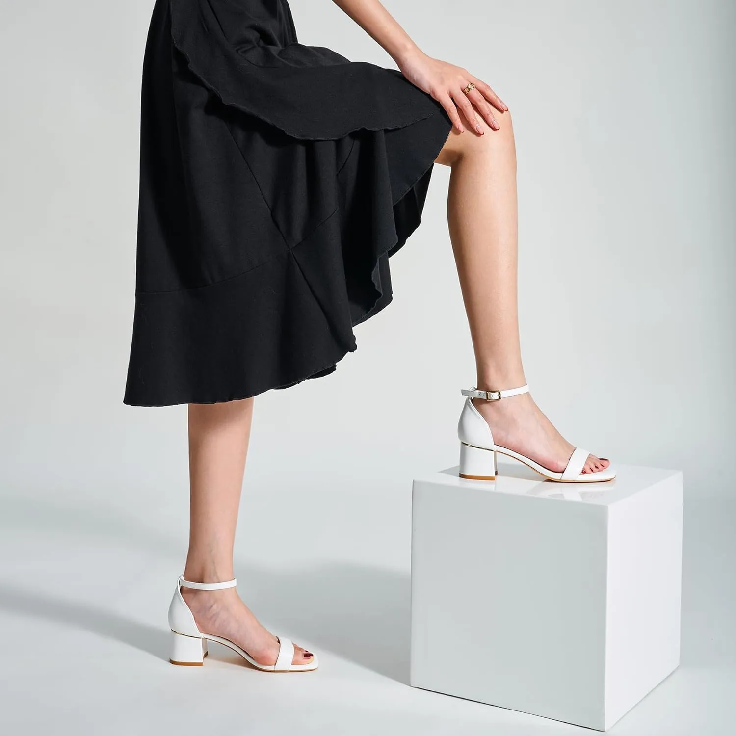 Trary Low Heels for Women Square Open Toe Ankle Strap Women's Pumps Dressy Shoes Block Chunky Heels Comfy Fashion Heeled Sandals for Women 2025 Adjustable Buckle 2.16 Inches Work Causal Party Wedding