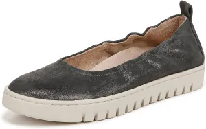 Vionic Women's Uptown Ballet Flat