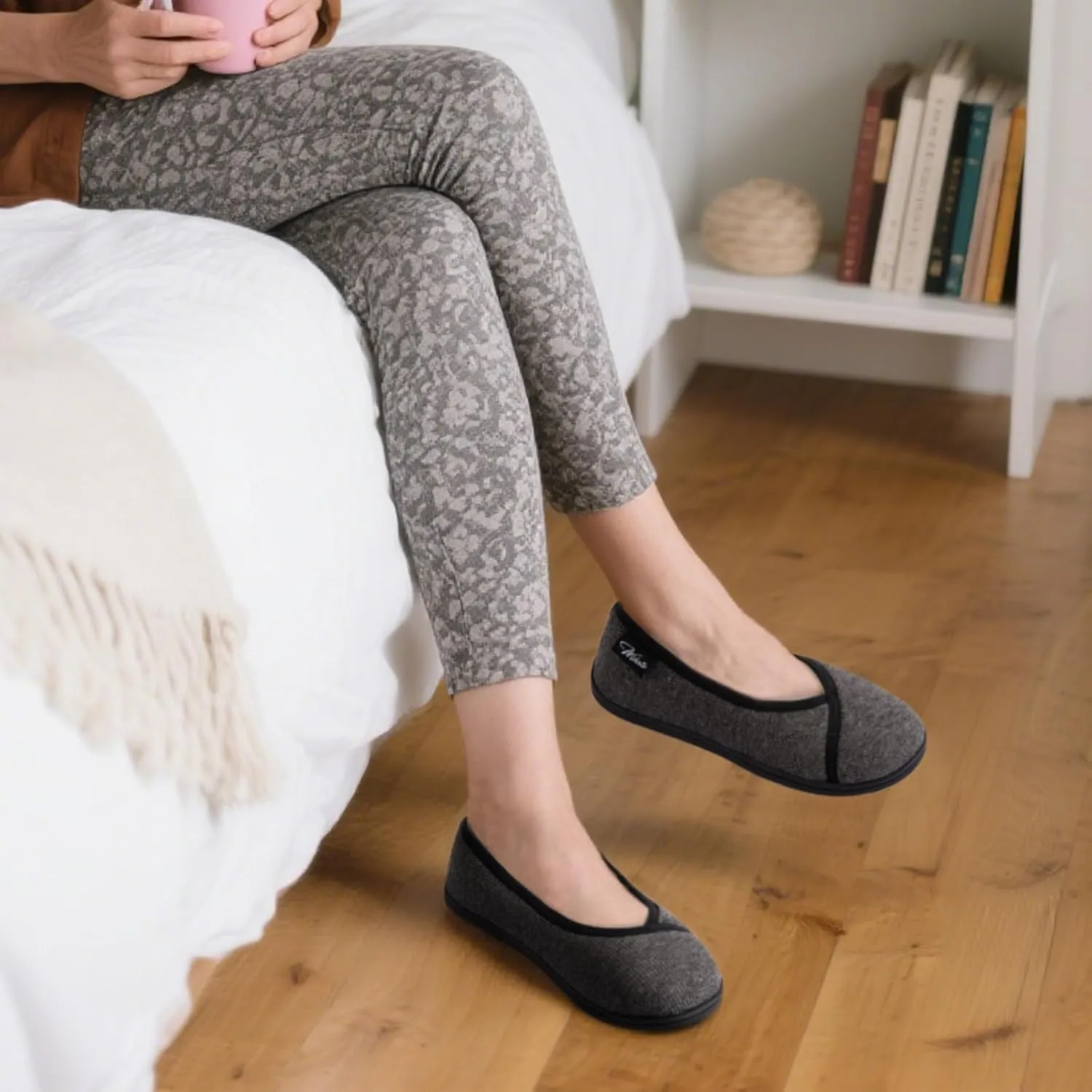 Wishcotton Women's Comfy Memory Foam ballerina House shoes, Women's Lightweight Loafer Slippers with Closed Back Indoor Outdoor