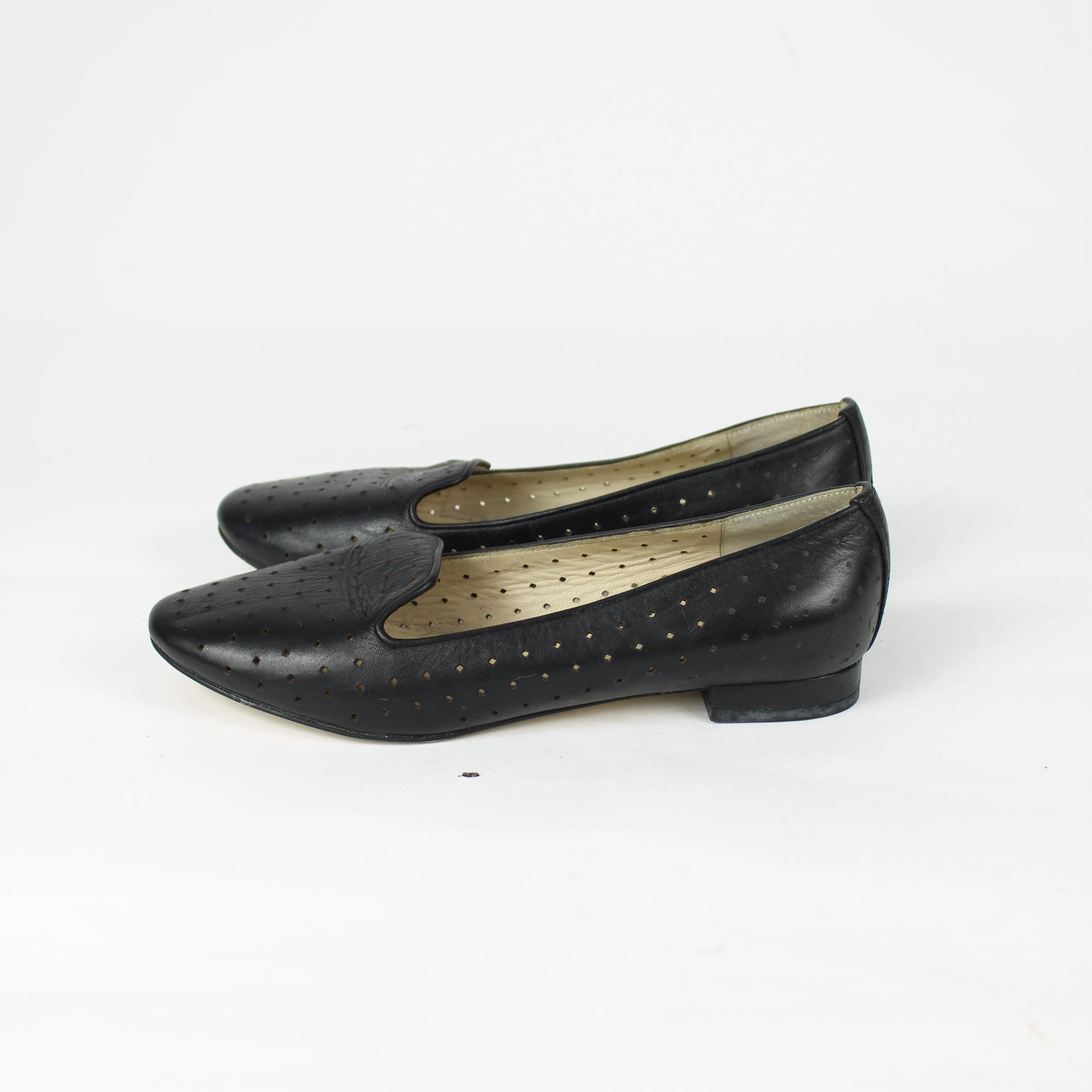 Wittner Black Leather Flat