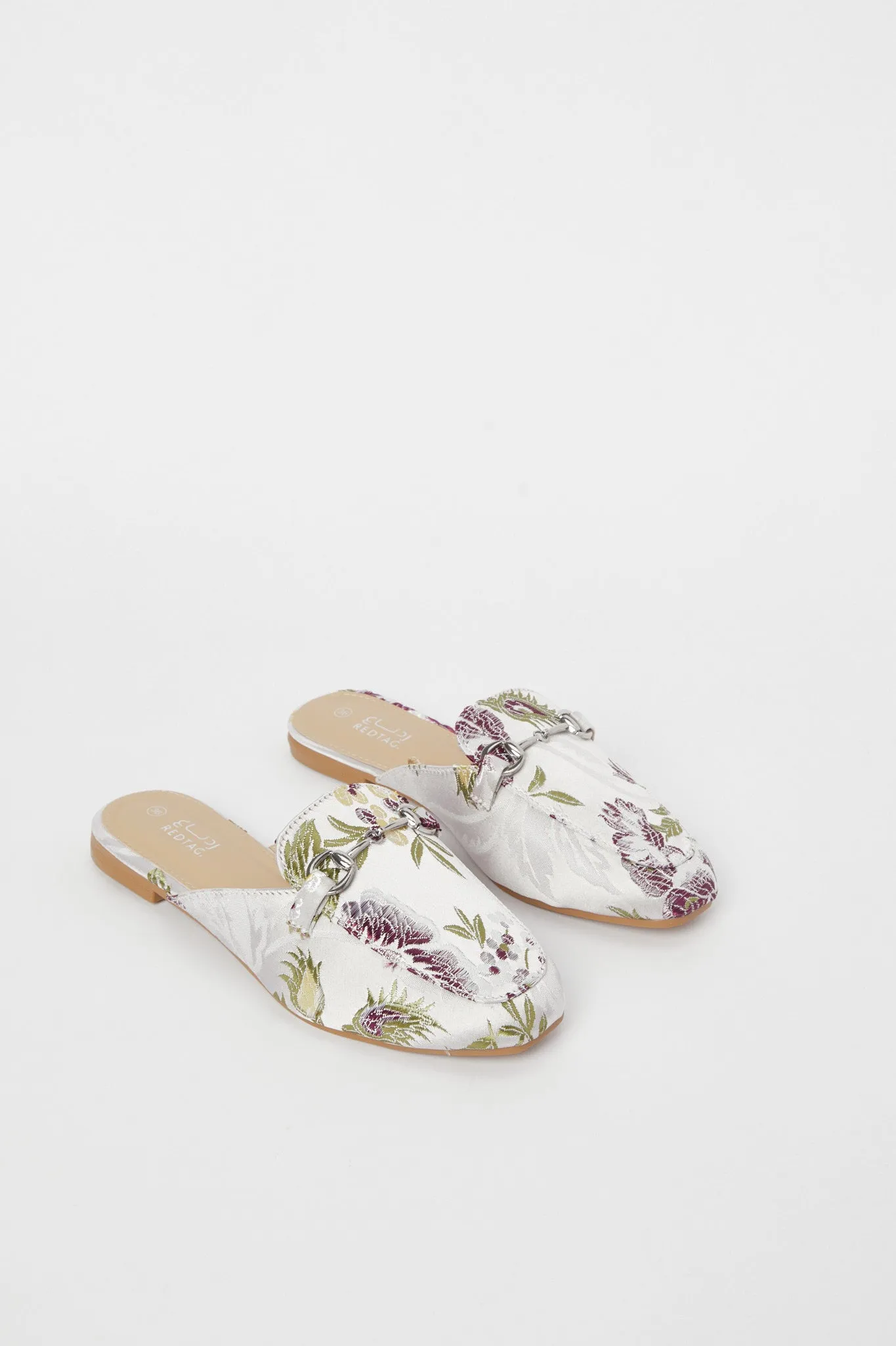 Women Grey Closed Toe Loafer With Buckle Trim