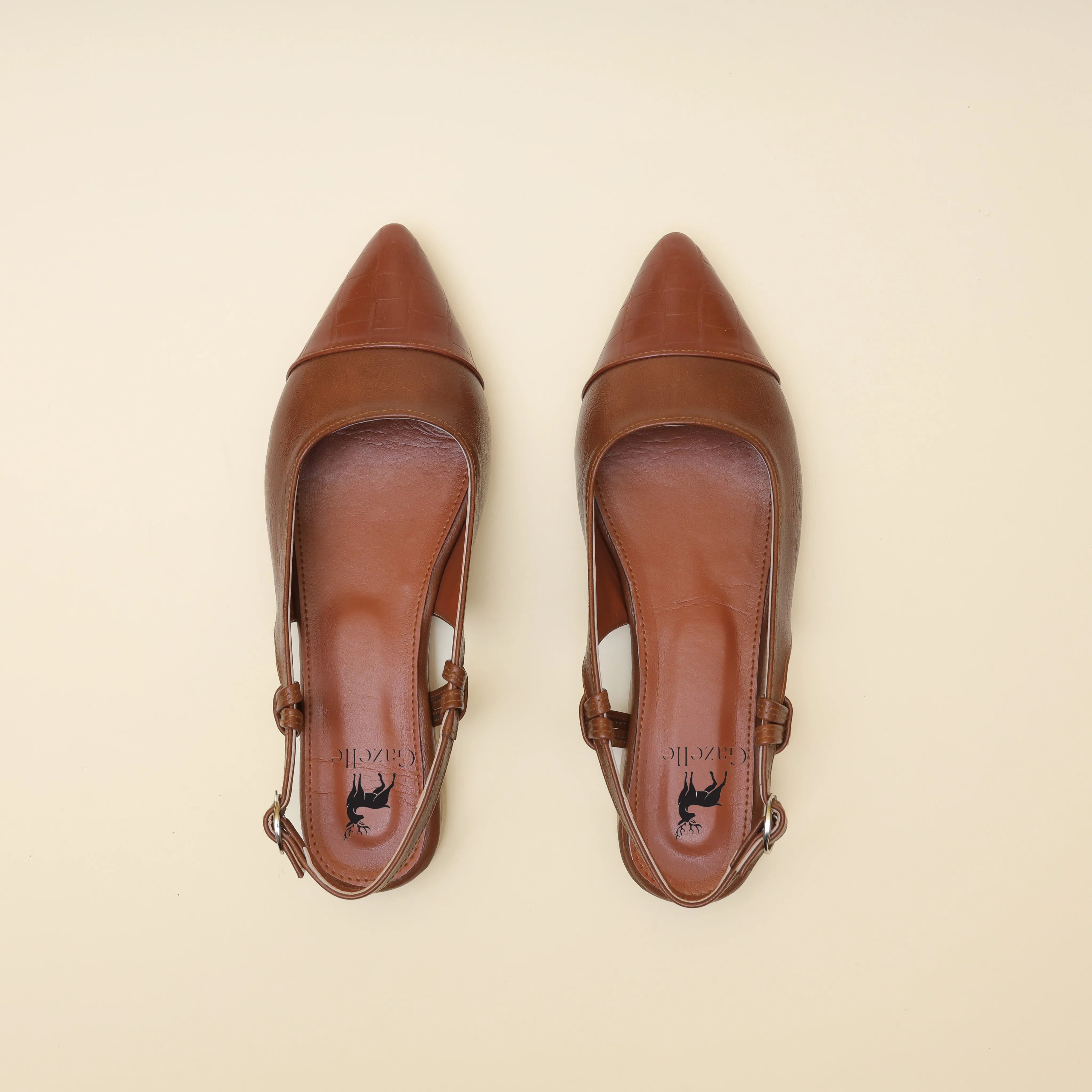 Women Havan Pointed Flat Sandal